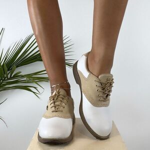 Vintage Y2K Streetwear White & Tan Lace Up Golf Shoes Fashion Sneakers / Sz: 6